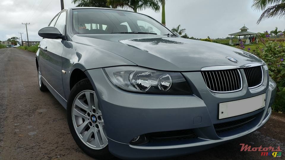 2005' BMW 3 Series E90 photo #1