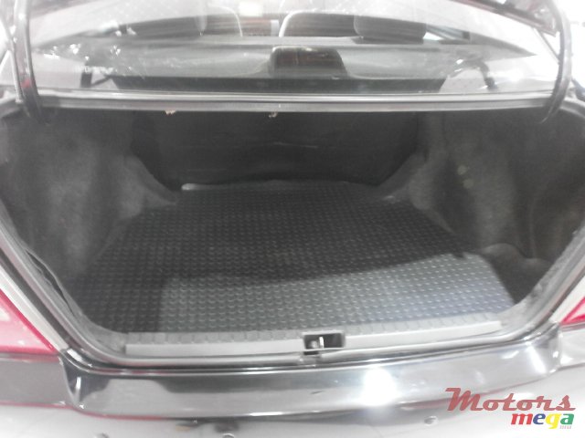 2002' Toyota Corolla photo #6