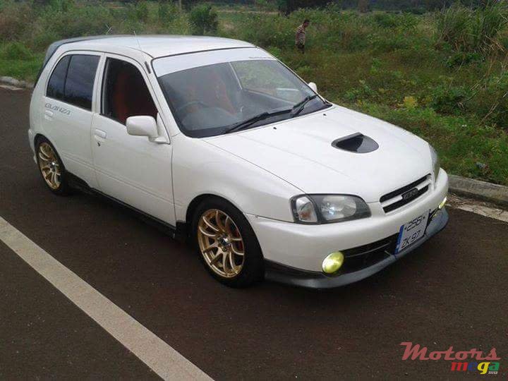 1997' Toyota Starlet glanza photo #1