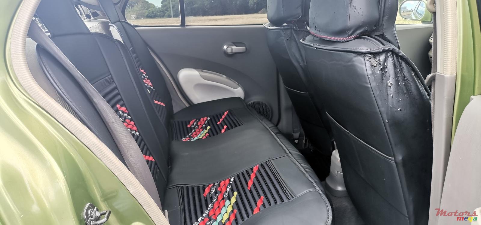 2002' Nissan March photo #7