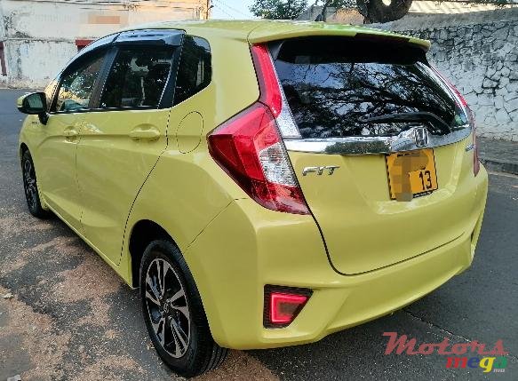 2013' Honda Fit photo #1