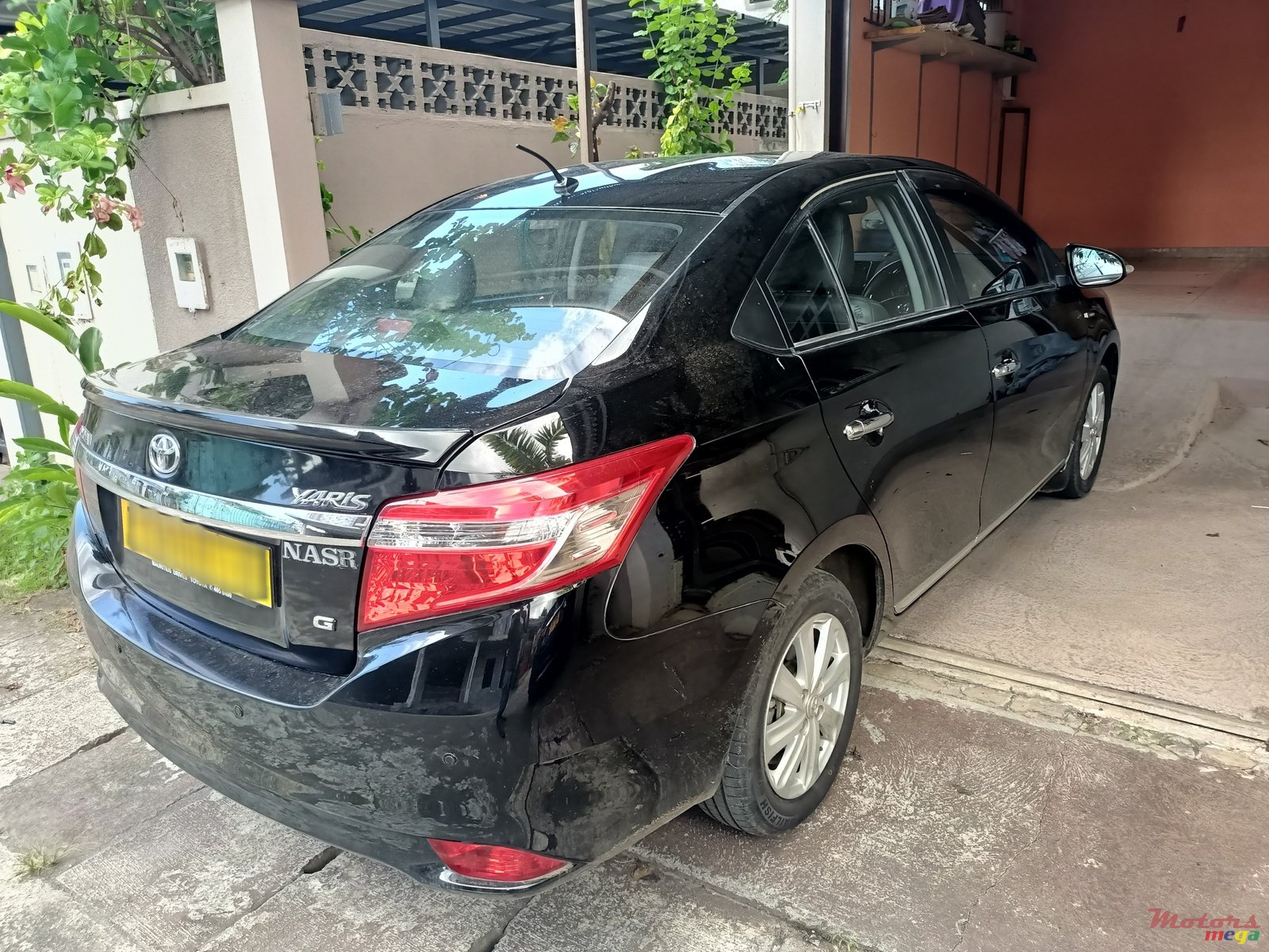 2016' Toyota Yaris photo #3