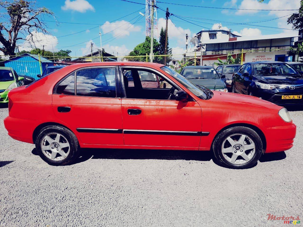 2005' Hyundai Accent photo #5