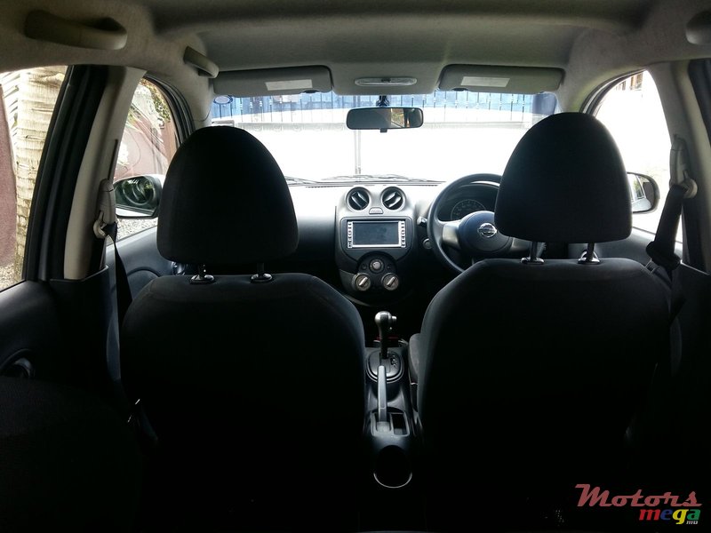 2011' Nissan March photo #6