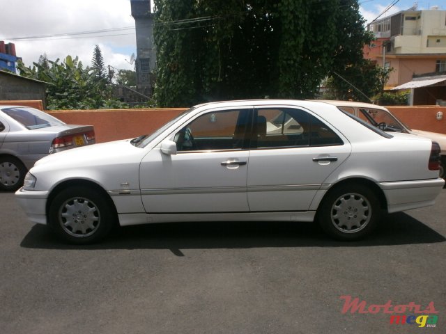 1998' Mercedes-Benz CL 180 Elegance photo #3