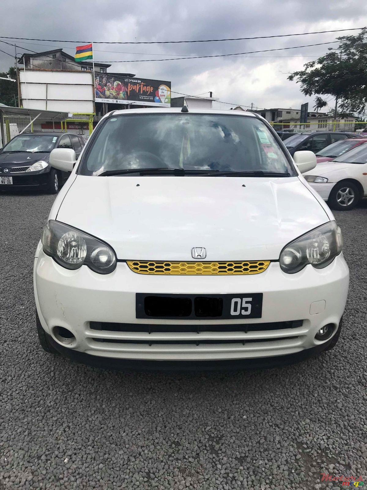 2005' Honda HR-V photo #2