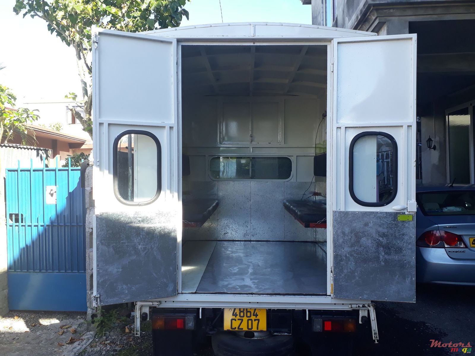 2007' Toyota Caisse Blindée photo #2