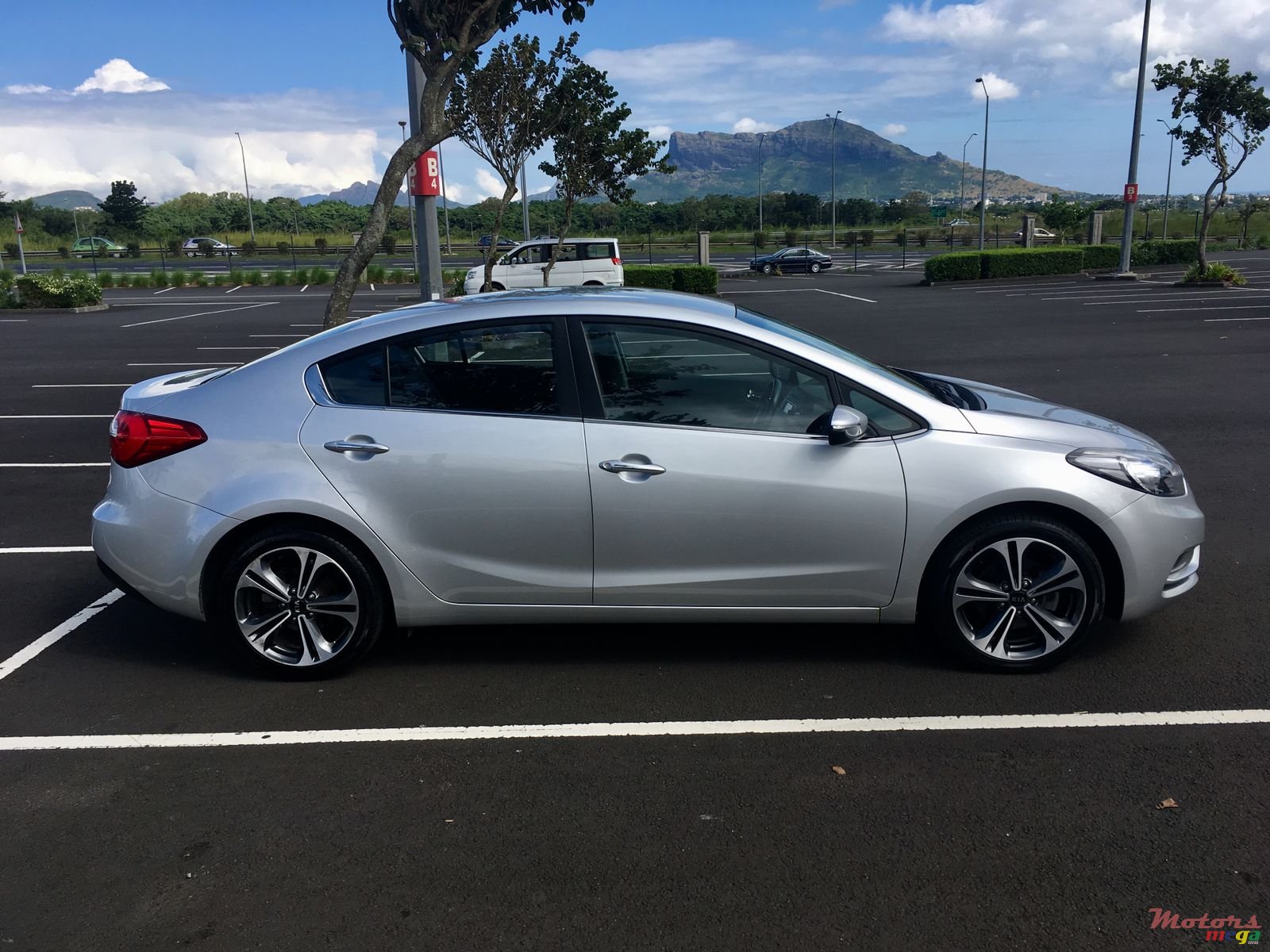 2014' Kia Cerato photo #2