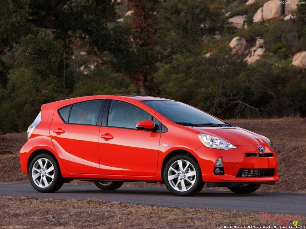 2013' Toyota Prius c Year 2013 photo #1