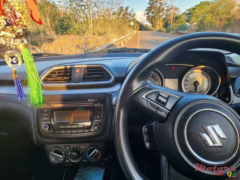 2019' Suzuki Swift Dzire photo #4