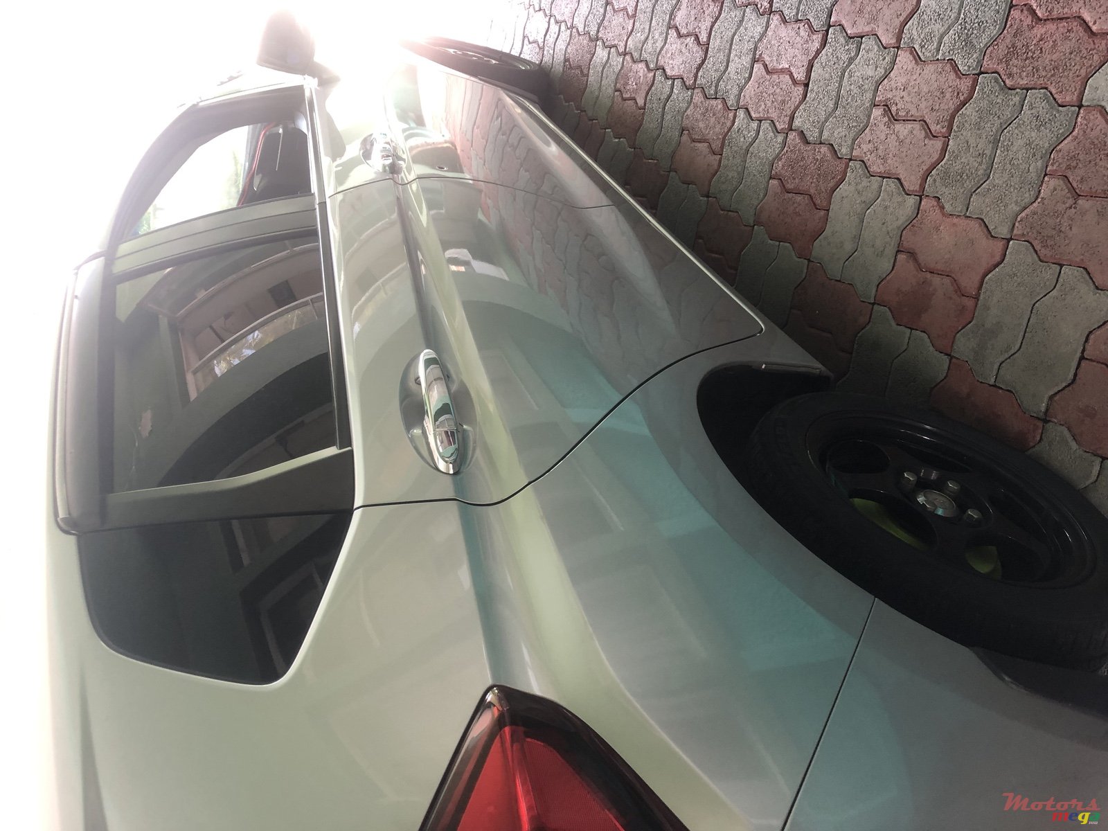 2016' Honda Fit photo #2