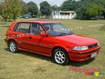 1997' Toyota Conquest photo #1