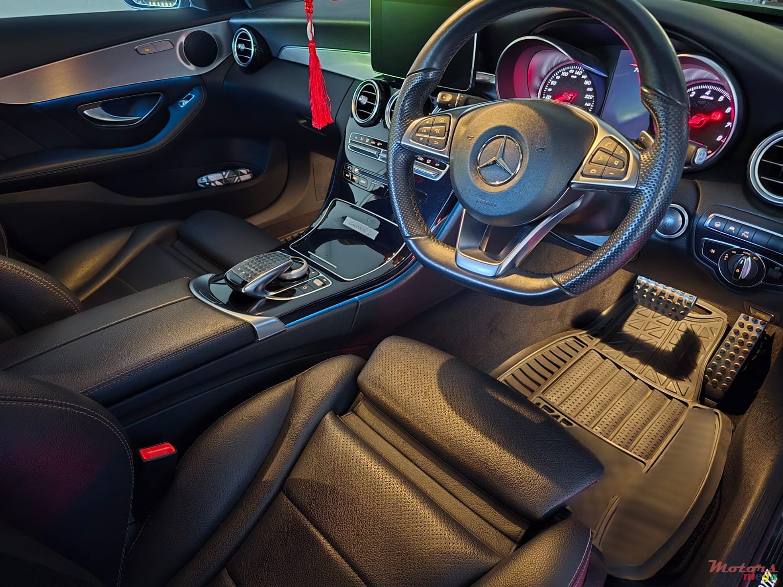 2018' Mercedes-Benz C 180 photo #7