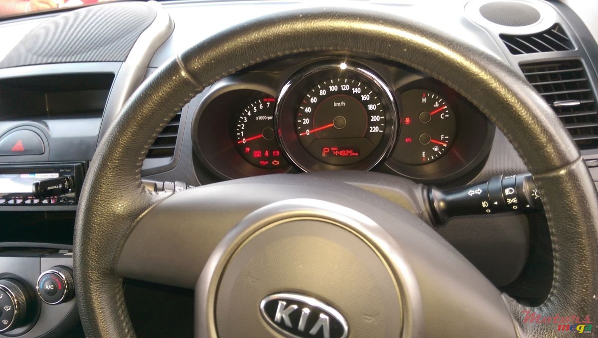 2010' Kia Soul photo #4