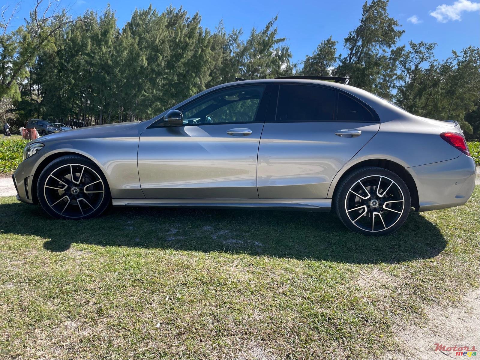 2019' Mercedes-Benz C 200 photo #3