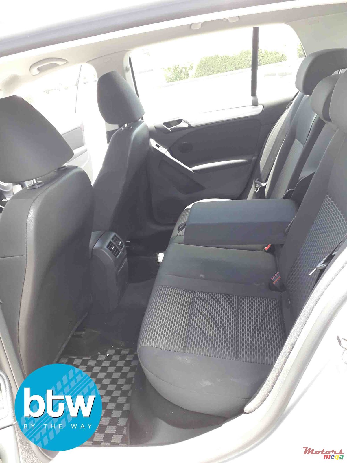 2012' Volkswagen Golf 6 photo #5