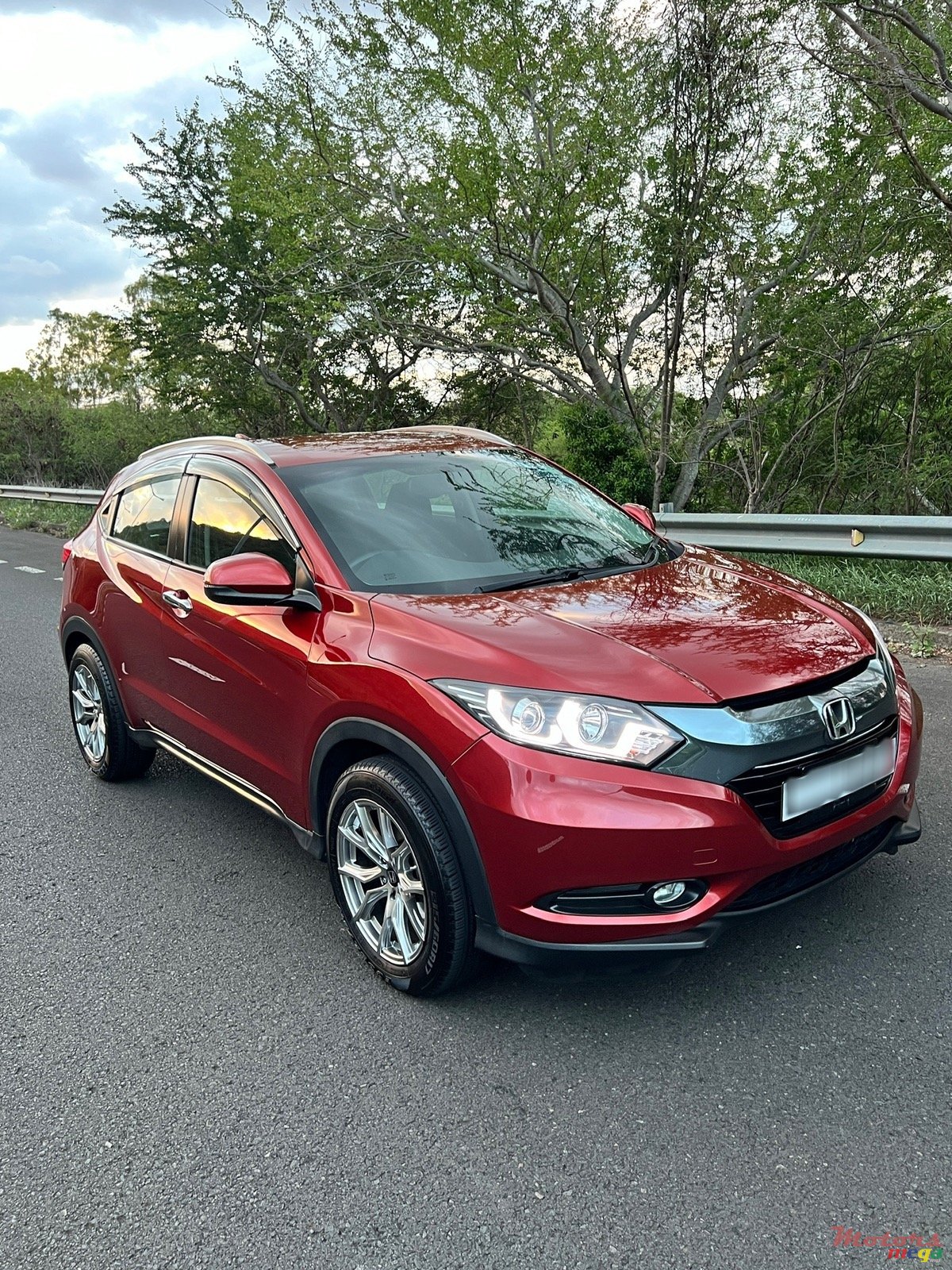 2019' Honda HR-V photo #2