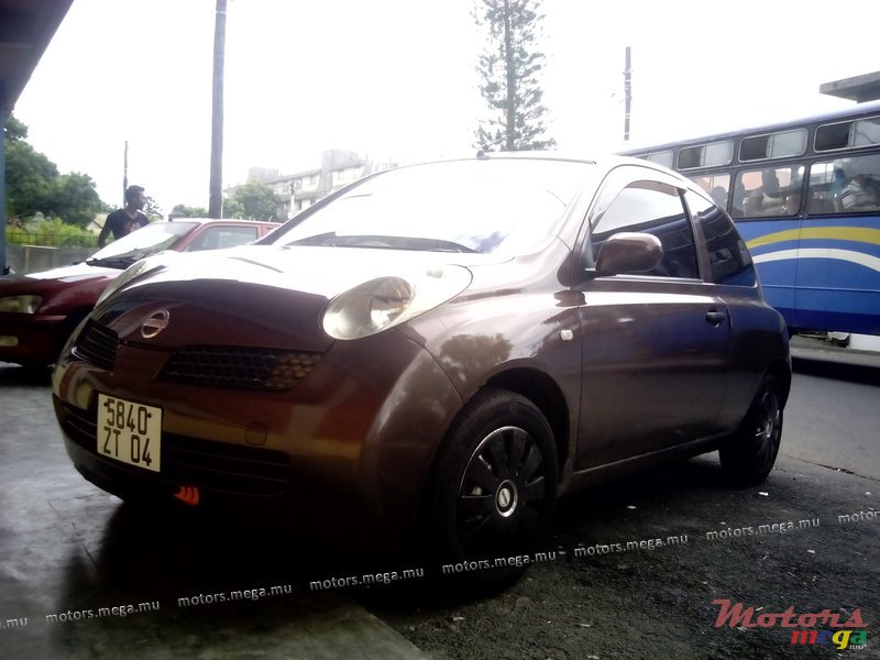 2004' Nissan Ak-12 photo #1