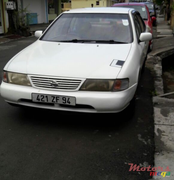 1994' Nissan Sunny photo #3