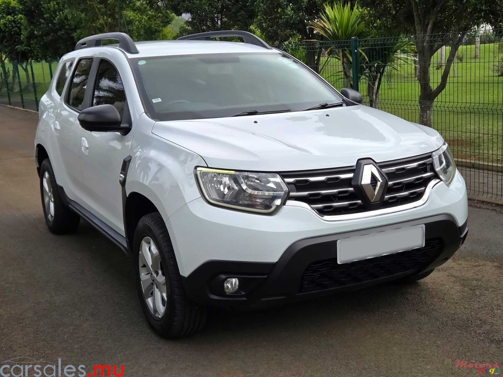 2021' Renault Duster 1.5 dci photo #2