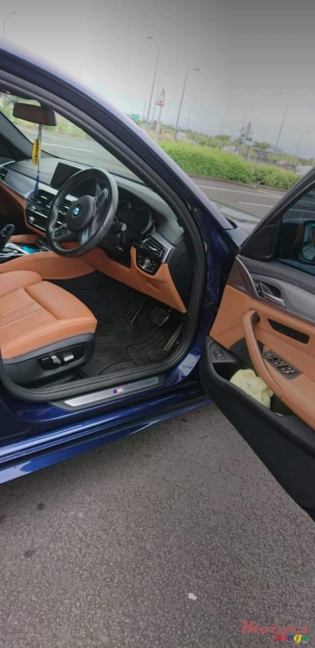 2018' BMW 520 M performance photo #3