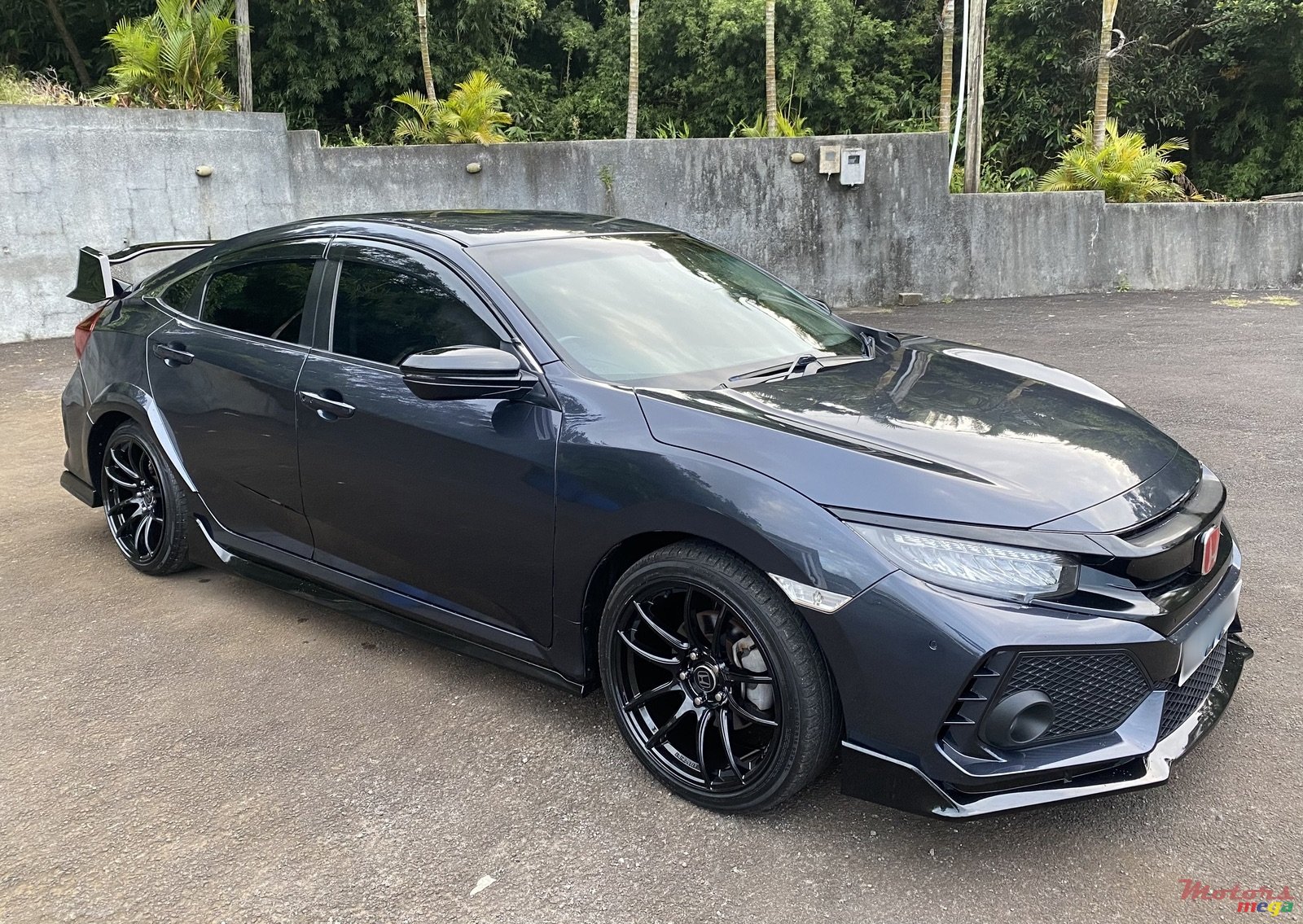 2017' Honda Civic Turbo photo #2