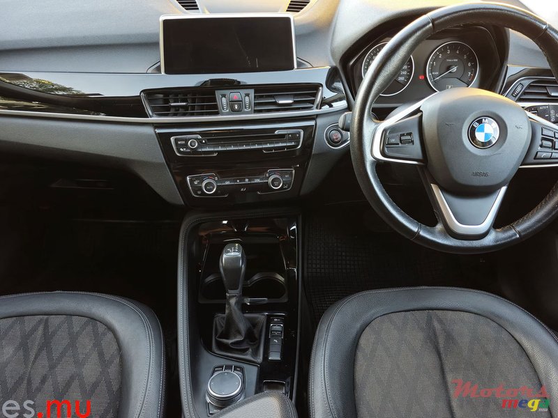 2016' BMW X1 SDRIVE 18i X Line photo #7