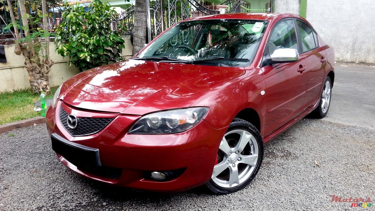 2004' Mazda Axela 3 photo #1