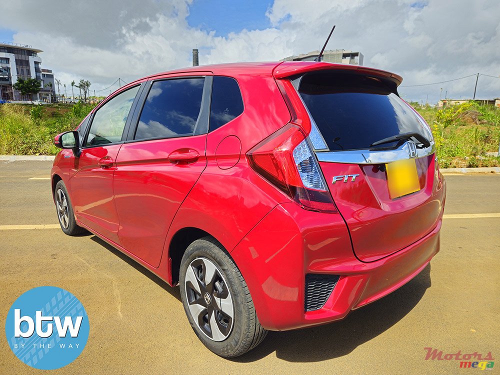 2017' Honda Fit photo #4