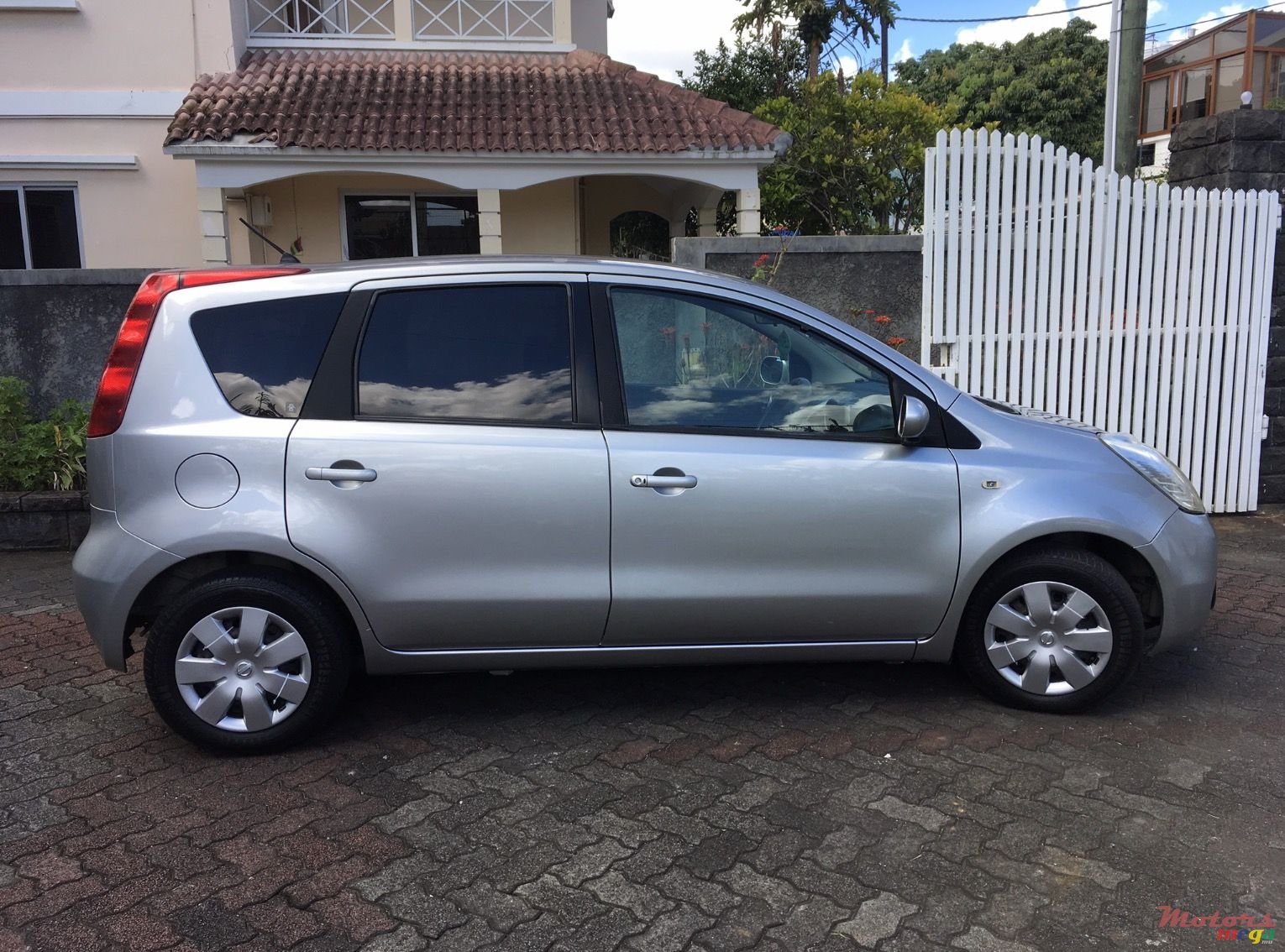 2007' Nissan Note photo #1