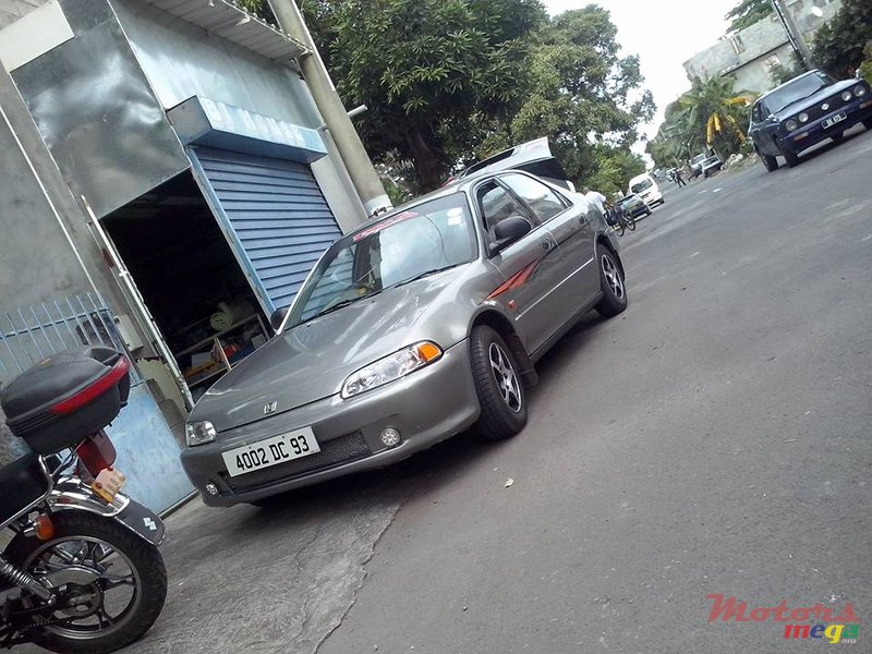 1993' Honda Civic a vendre HONDA CIVIC,year 93,a photo #2