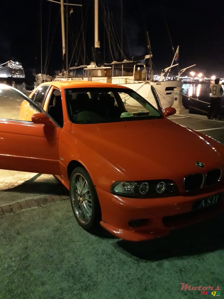 2002' BMW 528 photo #1