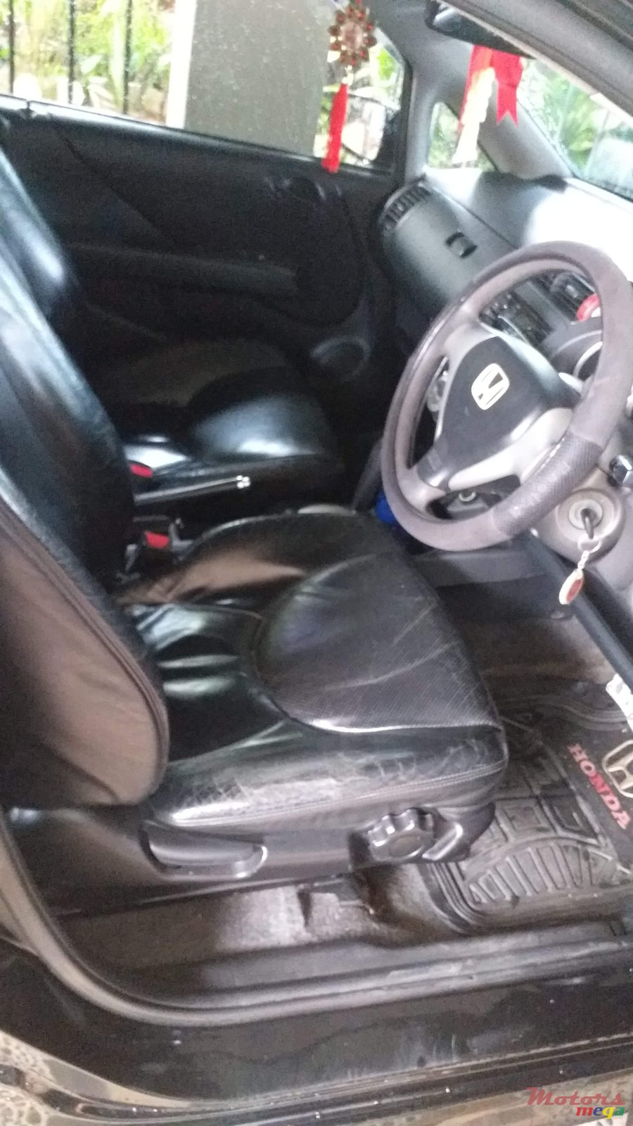 2004' Honda Fit photo #4