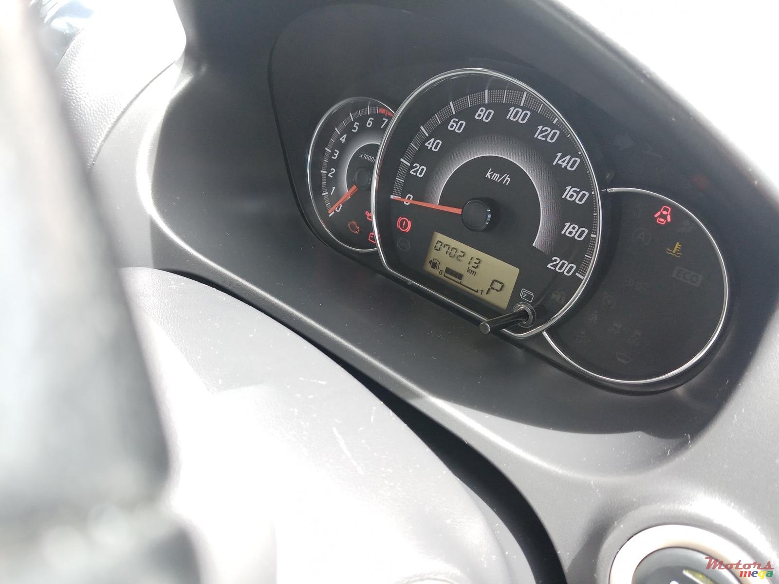 2016' Mitsubishi Attrage /Exchange can be done photo #3