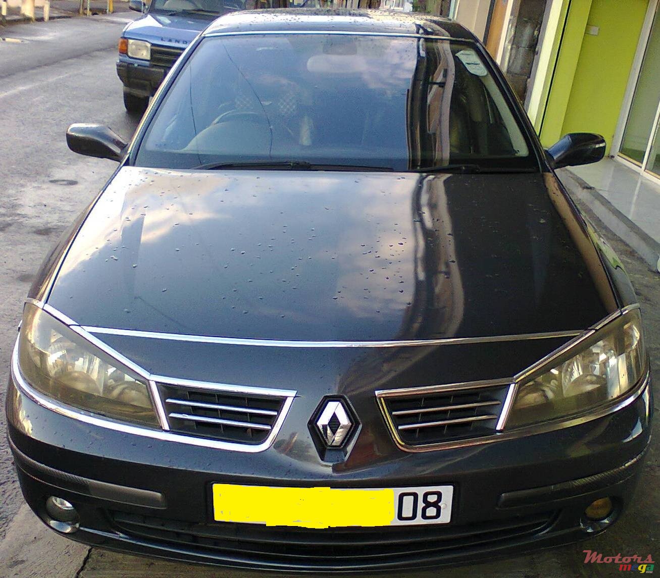 2008' Renault Laguna hatchback photo #3