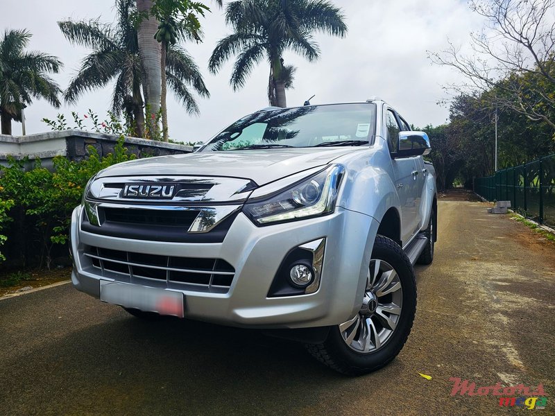 2022' Isuzu D-Max LX 3.0 TD photo #1