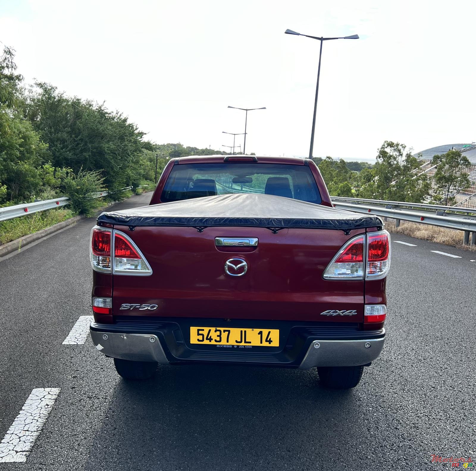 2014' Mazda photo #5