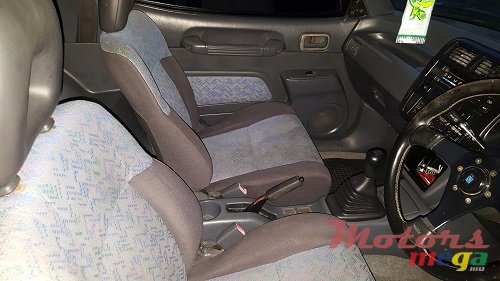 1996' Toyota RAV4 photo #4