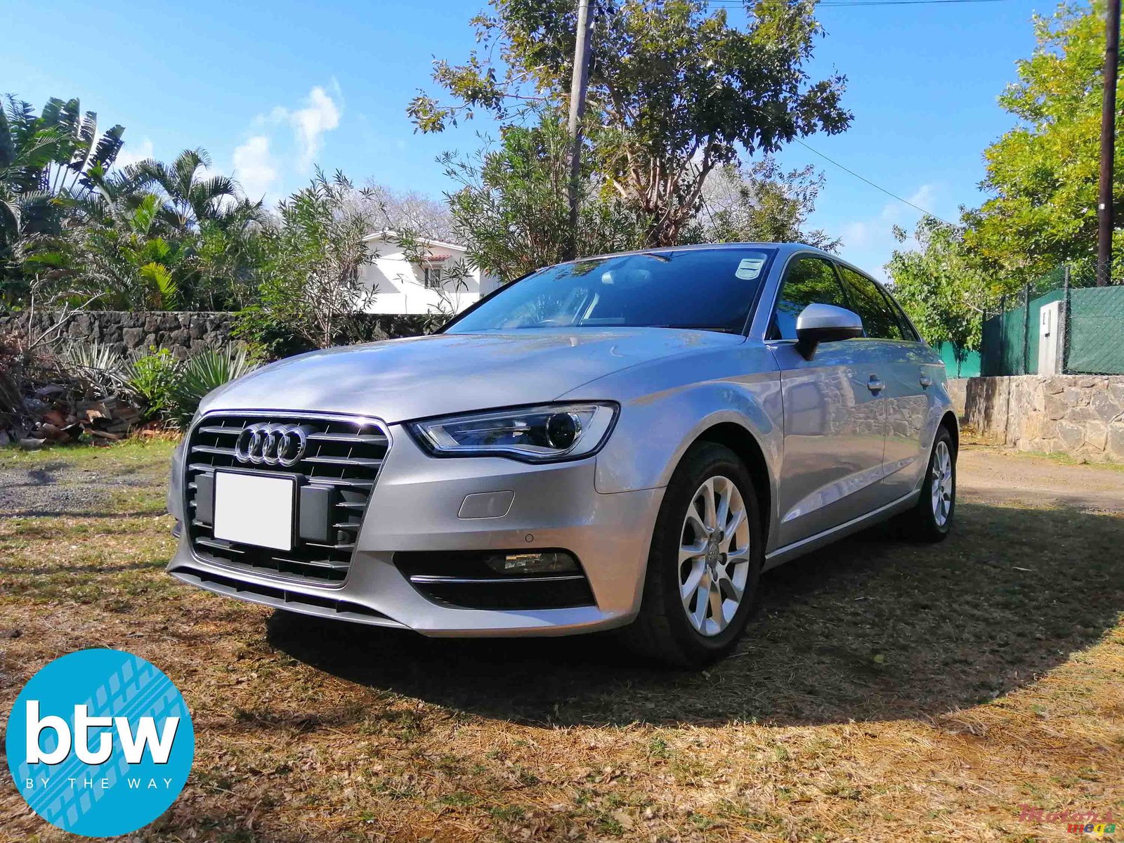 2015' Audi A3 photo #2