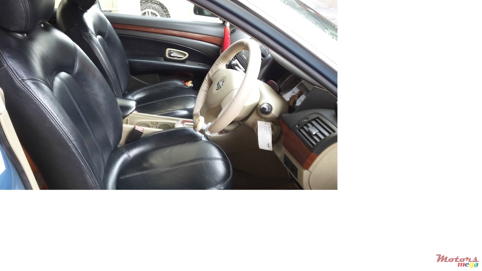 2008' Nissan Bluebird photo #2