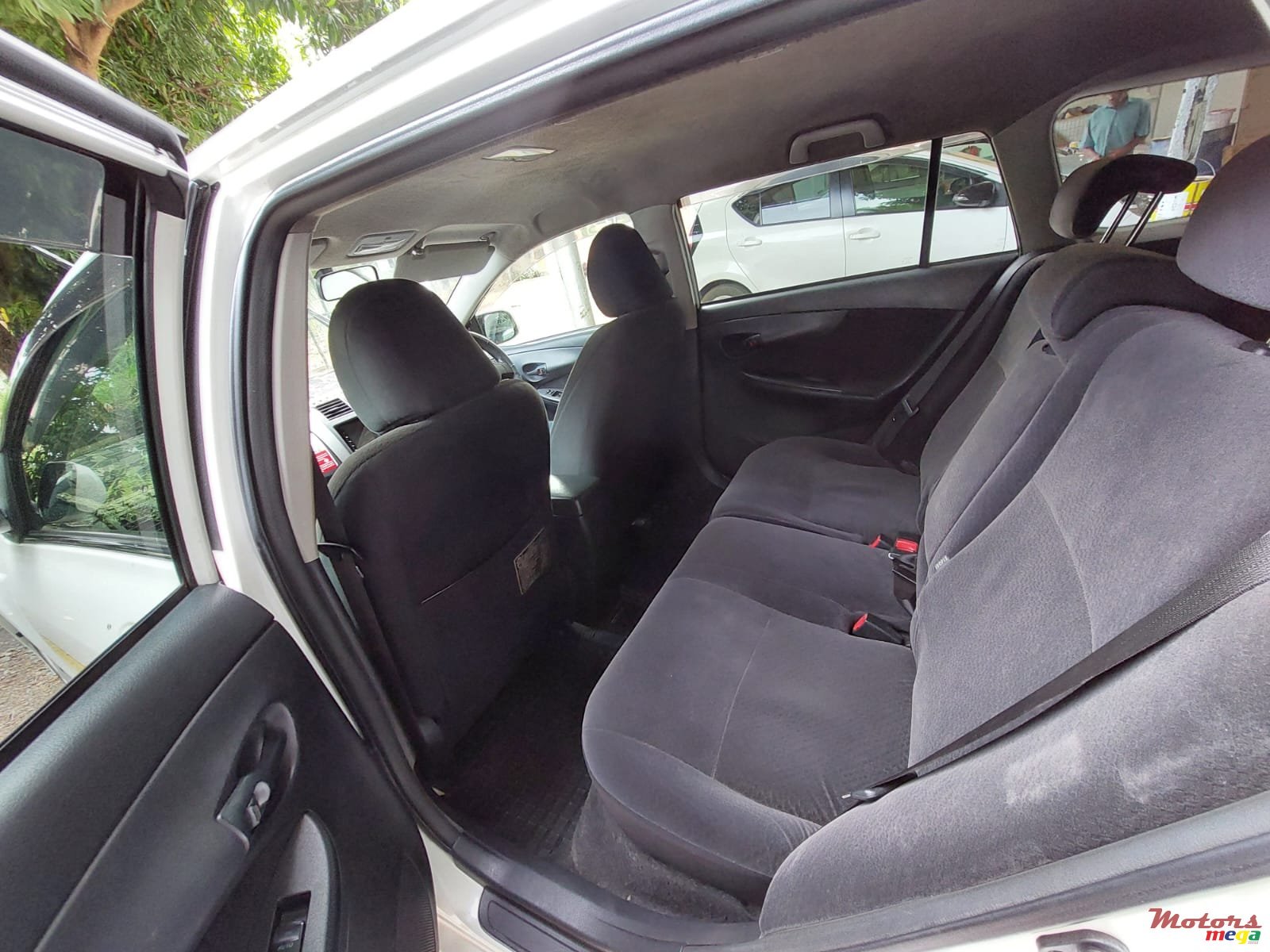 2012' Toyota Fielder photo #4