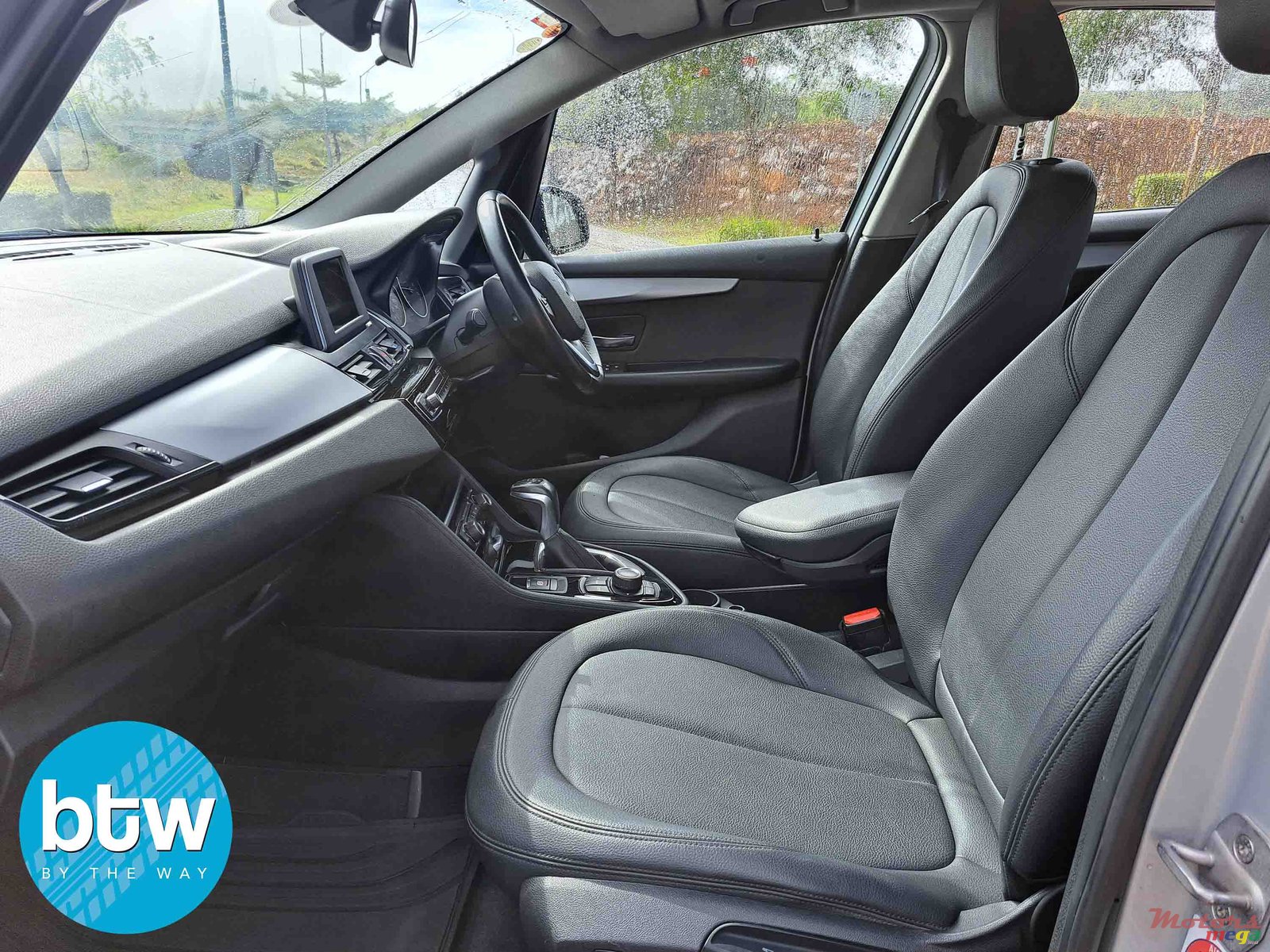 2015' BMW 2 Series photo #5