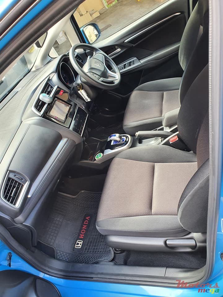 2014' Honda Fit photo #5