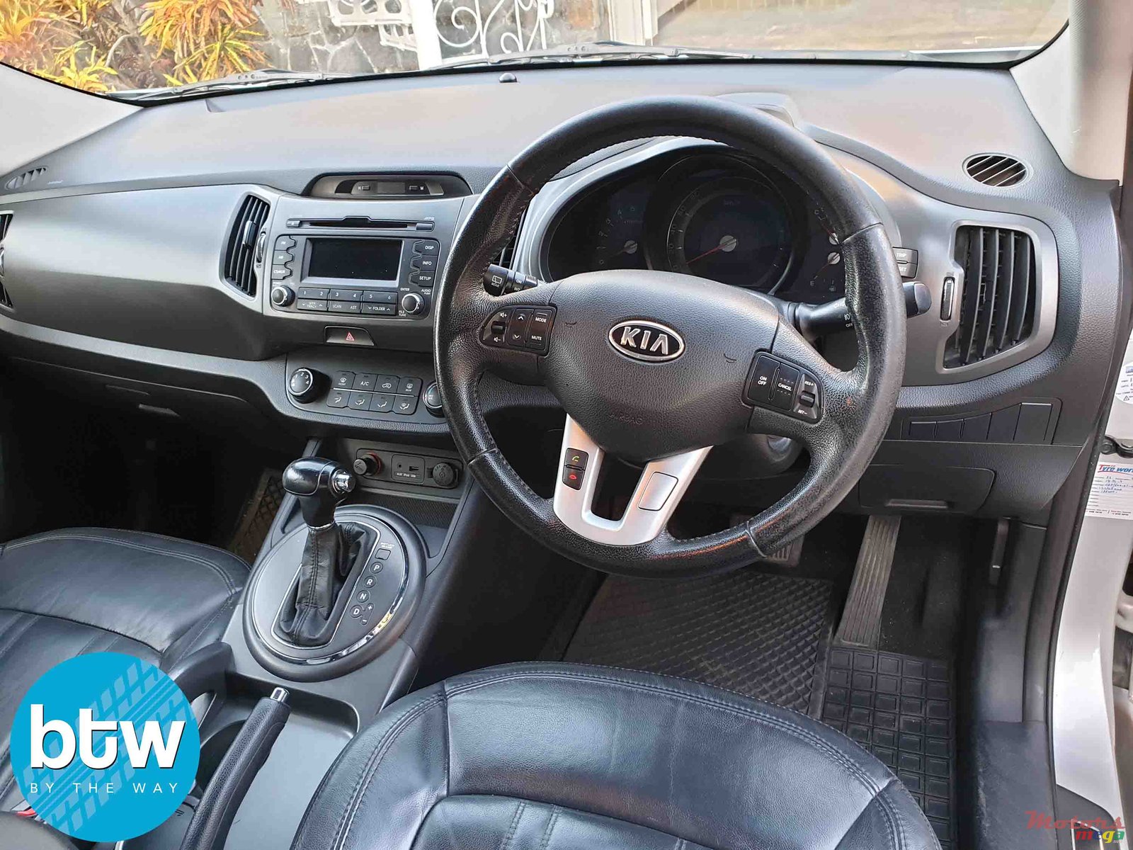 2012' Kia Sportage photo #7