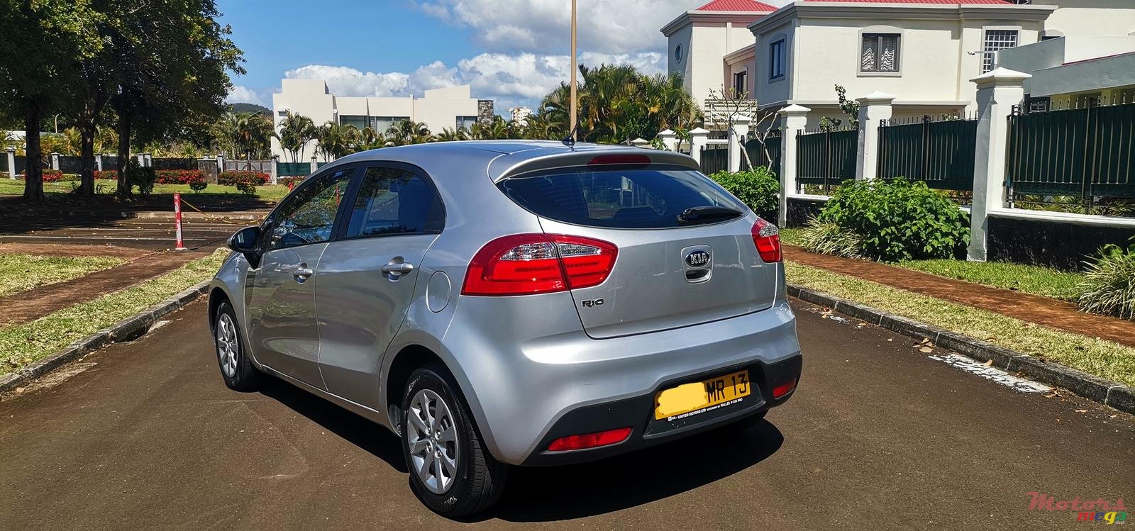 2013' Kia Rio photo #3