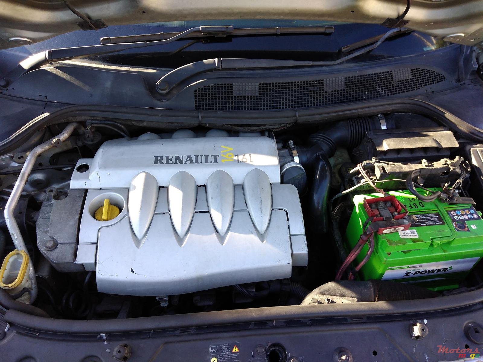 2007' Renault Megane photo #1