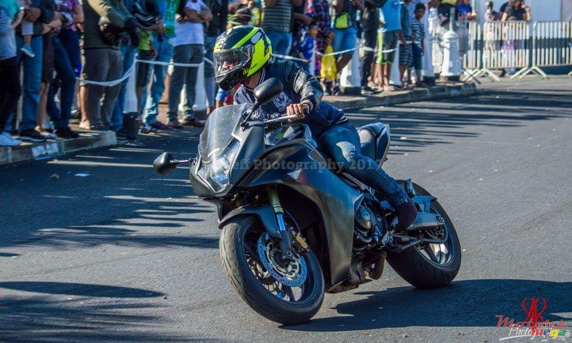 2013' Honda photo #2