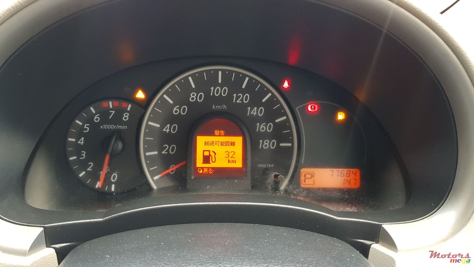 2011' Nissan March Automatic photo #7