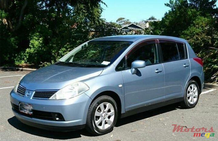 2007' Nissan photo #1