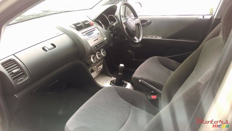 2006' Honda City photo #6